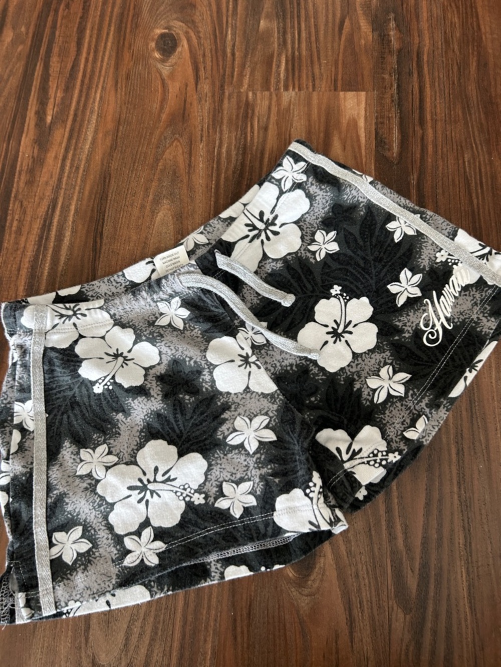 Black & White Floral Women's Shorts